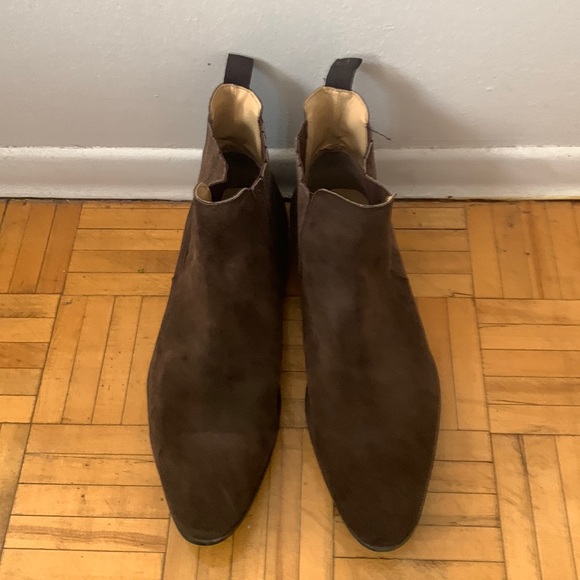 Chelsea Boot - Picture 2 of 3